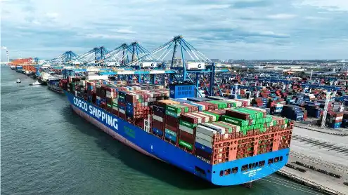 China's landmark trade corridor cargo volume hits record high in 2025