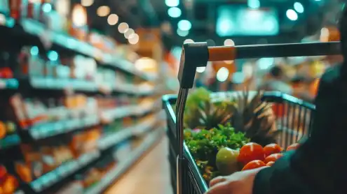 China's commerce ministry to boost consumption, opening-up in 2026